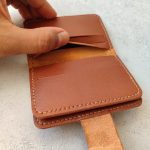 ست جاکارتی دکمه دار و جا کلیدی چرم طبیعی دست دوز | چرم اکبری - Image 6