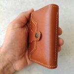 ست جاکارتی دکمه دار و جا کلیدی چرم طبیعی دست دوز | چرم اکبری - Image 9