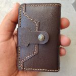 ست جاکارتی دکمه دار و جا کلیدی چرم طبیعی دست دوز | چرم اکبری - Image 6